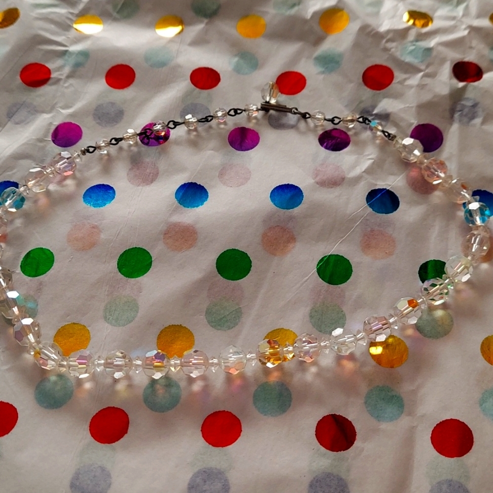 Lovely Choker Necklace 14 3/4" Vintage Clear Iridescent Glass